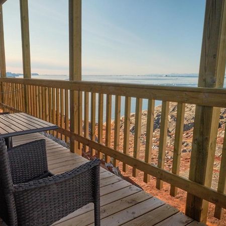 Icefiord Apartments Илулисат Екстериор снимка